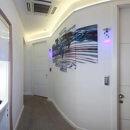 Authentic Luxury 4*