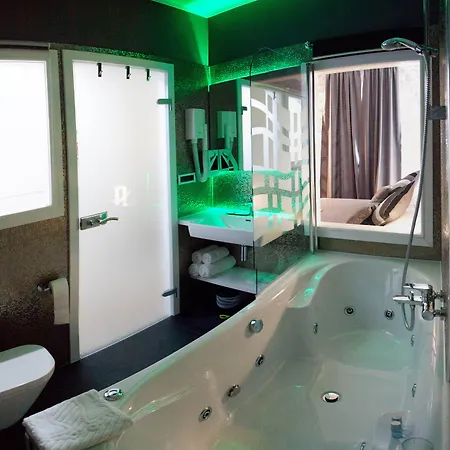 オーセンティック ラグジュアリー ルームス ゲストハウス スプリト