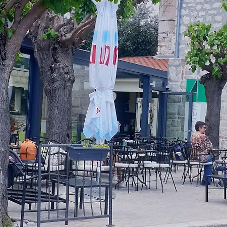 Authentic Luxury 4* Split