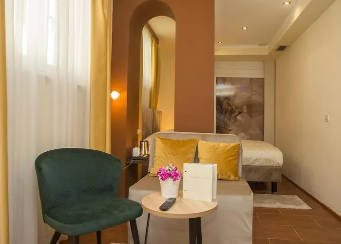 Gasthuis Authentic Luxury 4*