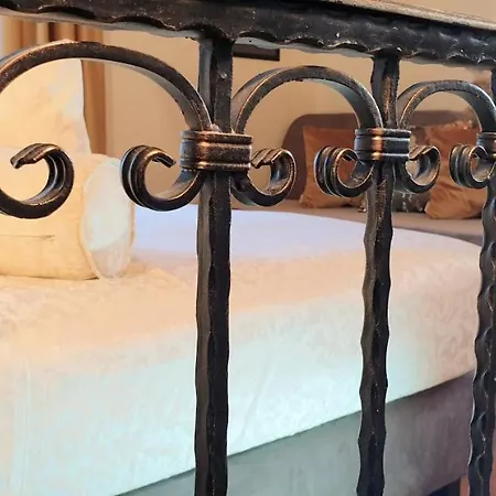 Authentic Luxury Pensionat 4*