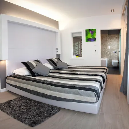 Maison d'hôtes Authentic Luxury 4*