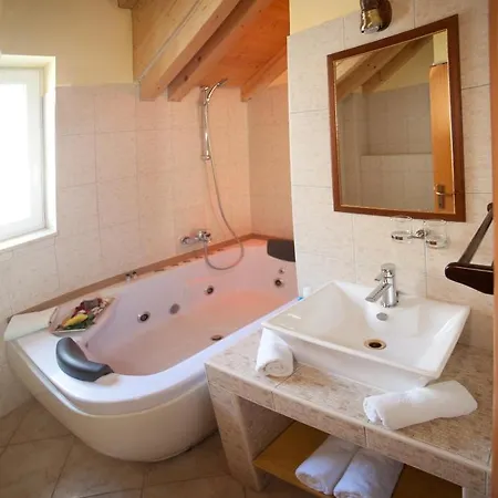 Authentic Luxury Pensionat 4*
