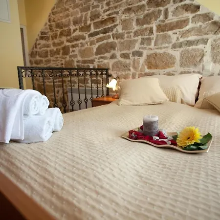 Pensionat Authentic Luxury 4*