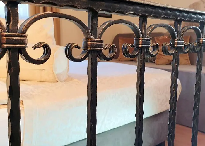 Authentic Luxury Penzion 4*