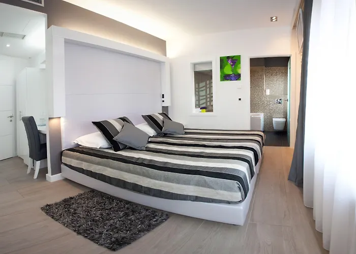 Penzion Authentic Luxury 4*