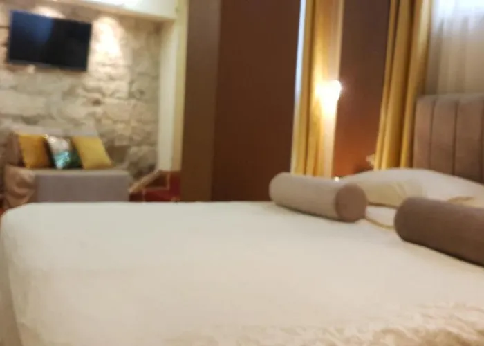 Authentic Luxury Penzion
