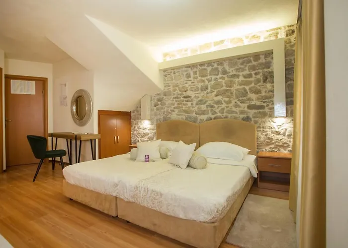 Penzion Authentic Luxury 4*