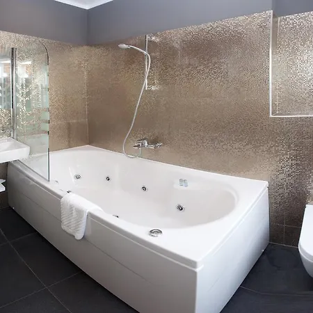 Authentic Luxury 4* Split