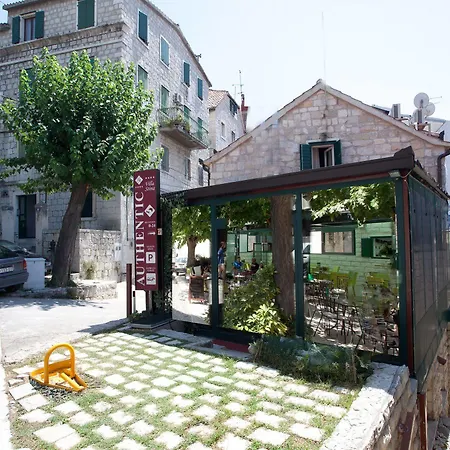 Guest house Authentic Luxury 4*