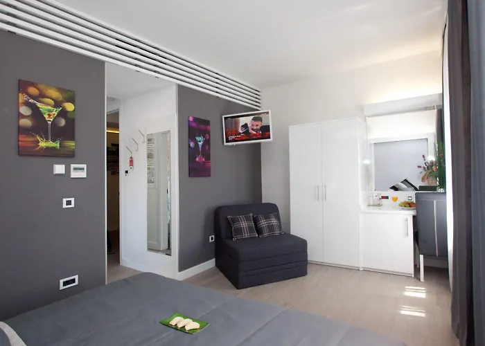 Pensionat Authentic Luxury 4*